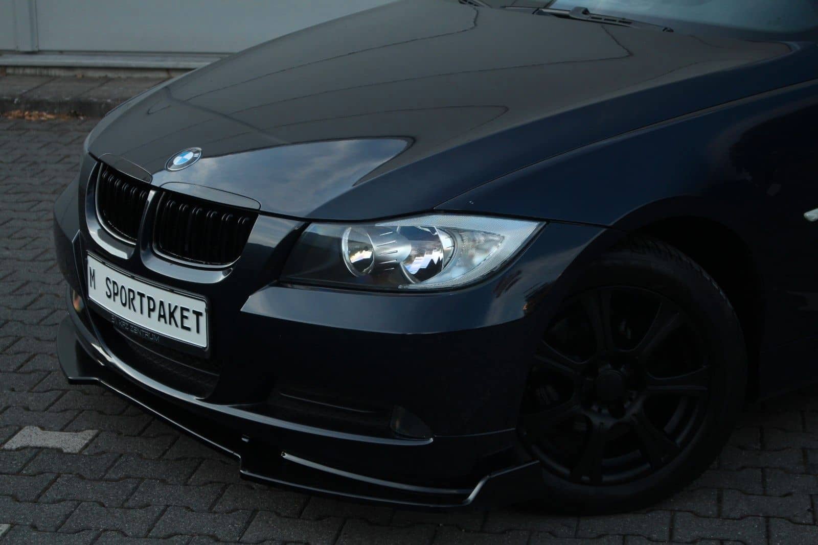 BMW 318i E90*M-Sportpaket Edtion/Unikat/Carplay/BRD* – Foto 3