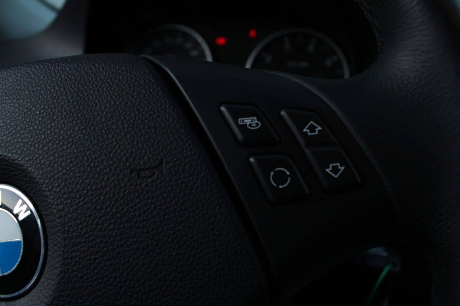 BMW 318i E90*M-Sportpaket Edtion/Unikat/Carplay/BRD* – Foto 44