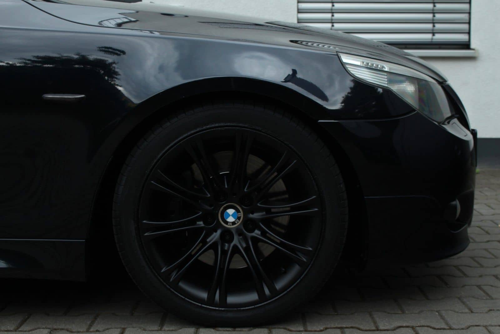 BMW 545i A E61*M-Sportpaket/Carbonschwarz/Eisenmann* – Foto 23