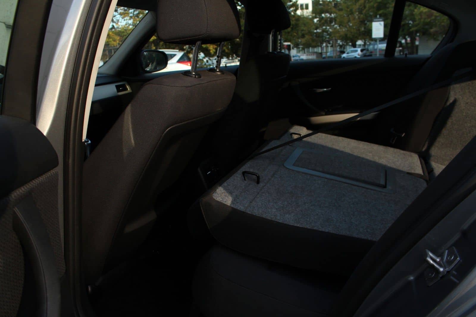 BMW 318i E90*M-Sportpaket/Navi/Traumoptik/Unikat* – Foto 36