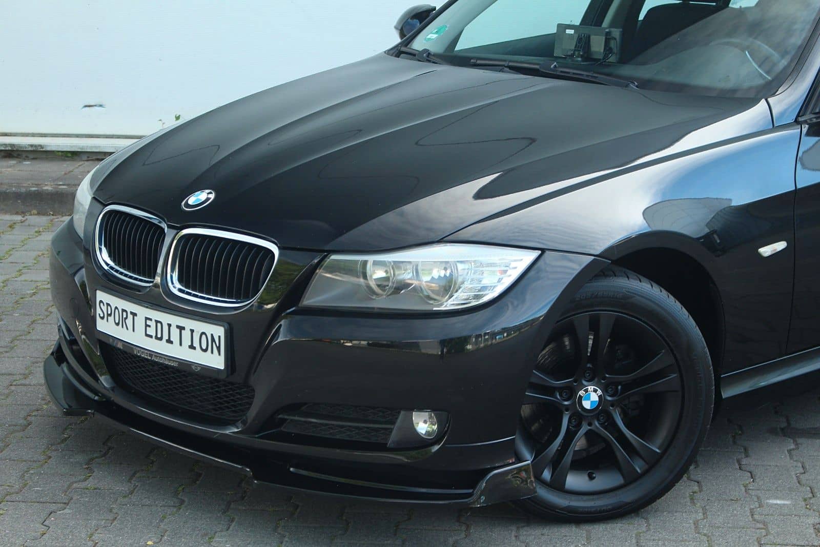 BMW 318i E90*M-Sport Black Edition/Navi/Kamera/Traum – Foto 1