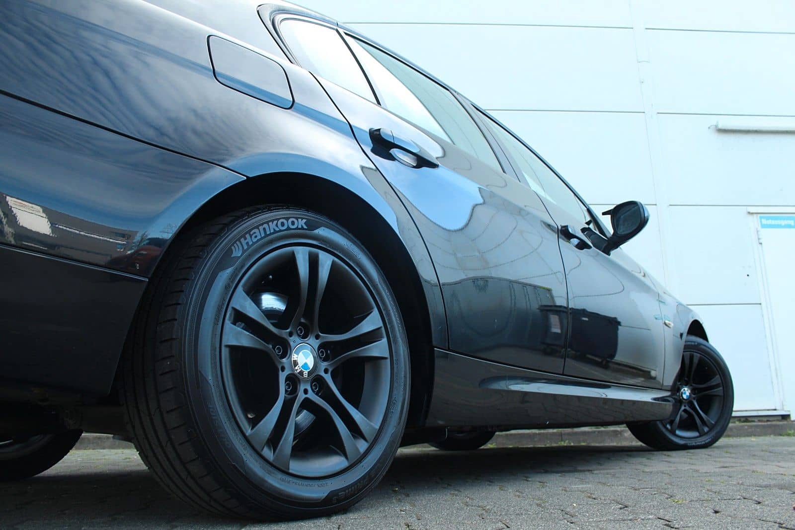 BMW 318i E90*M-Sport Black Edition/Navi/Kamera/Traum – Foto 15