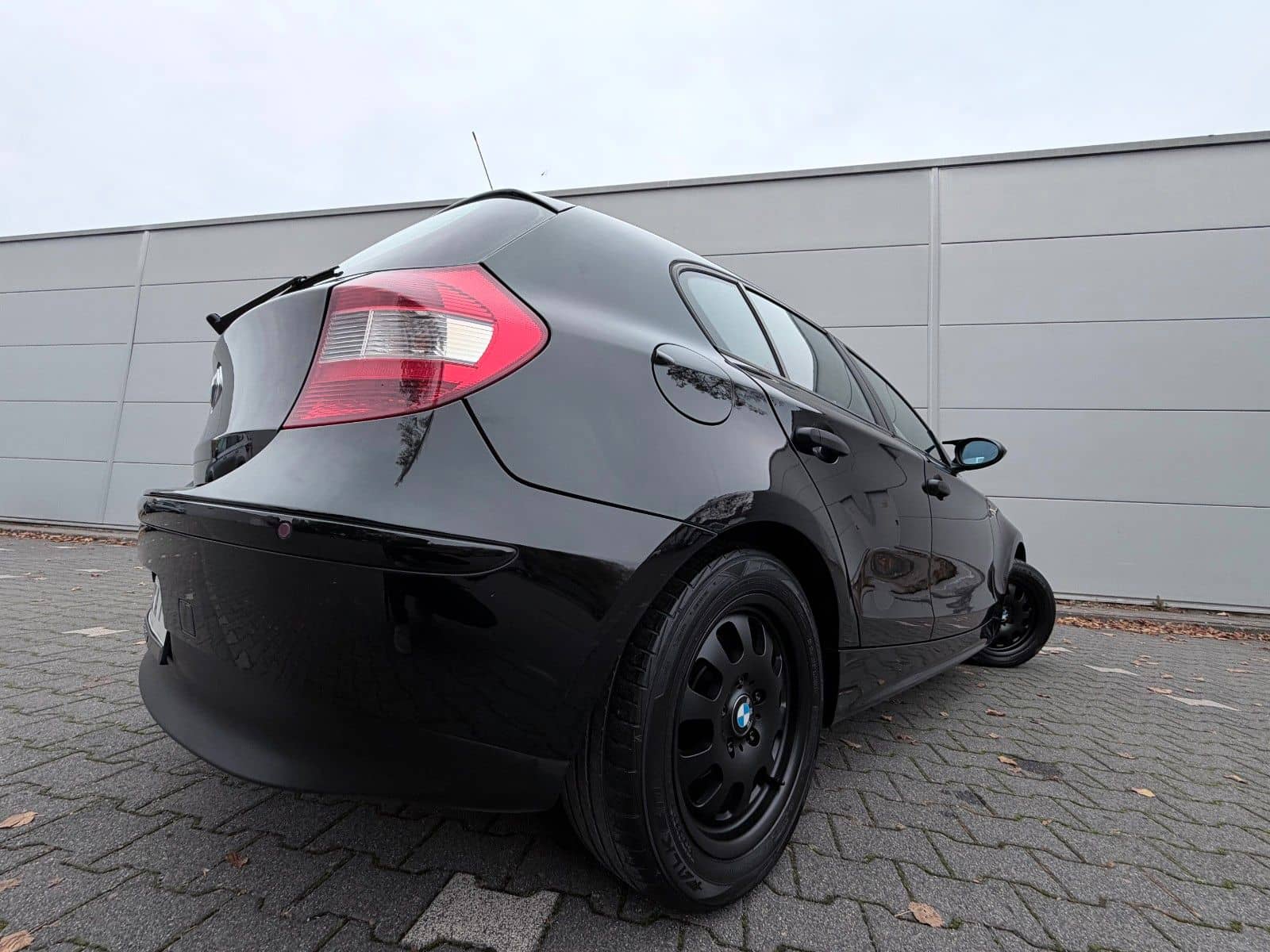 BMW 116i M-Sport Black Edition/Traum/Navi Carplay* – Foto 28