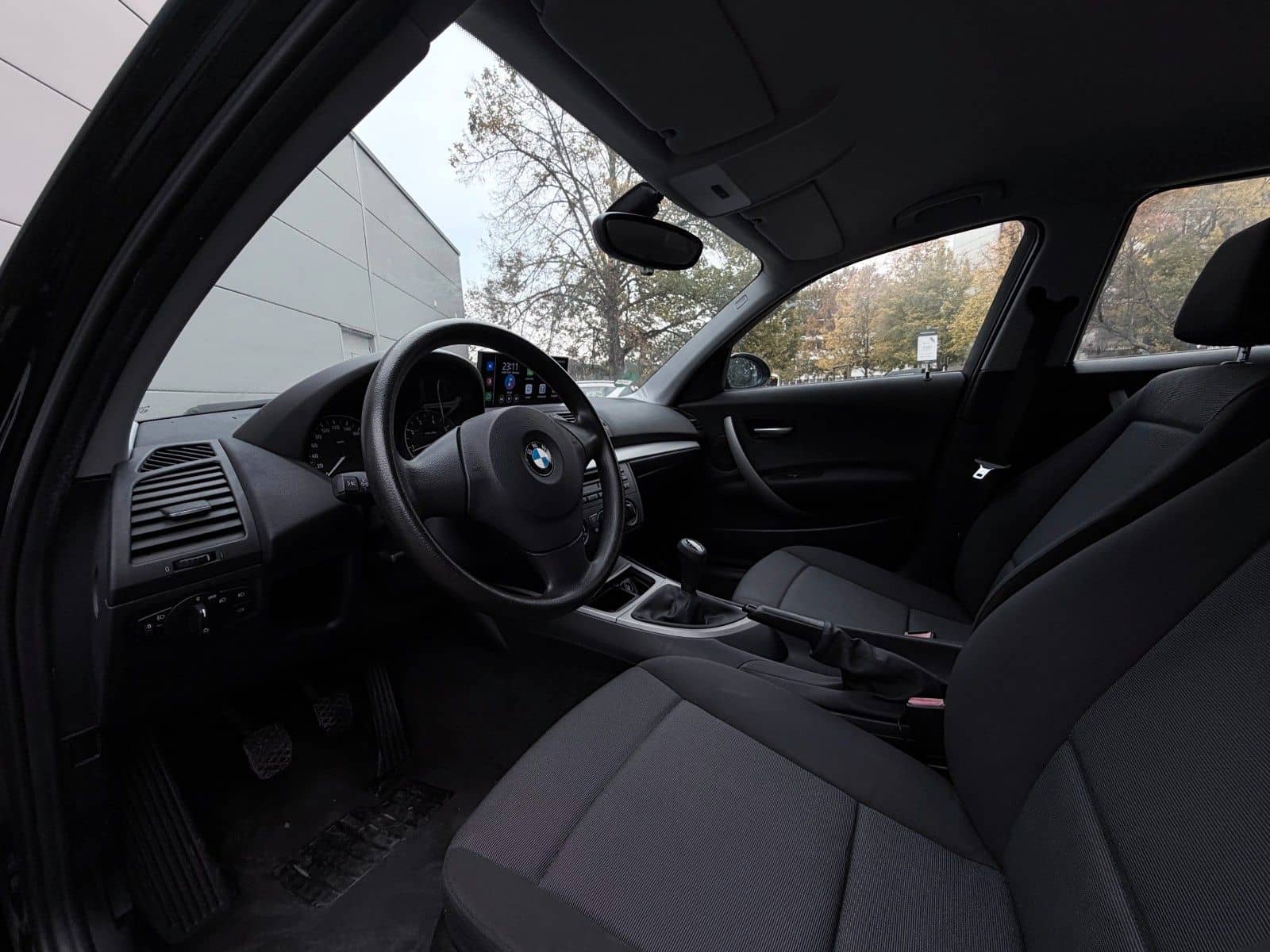 BMW 116i M-Sport Black Edition/Traum/Navi Carplay* – Foto 30