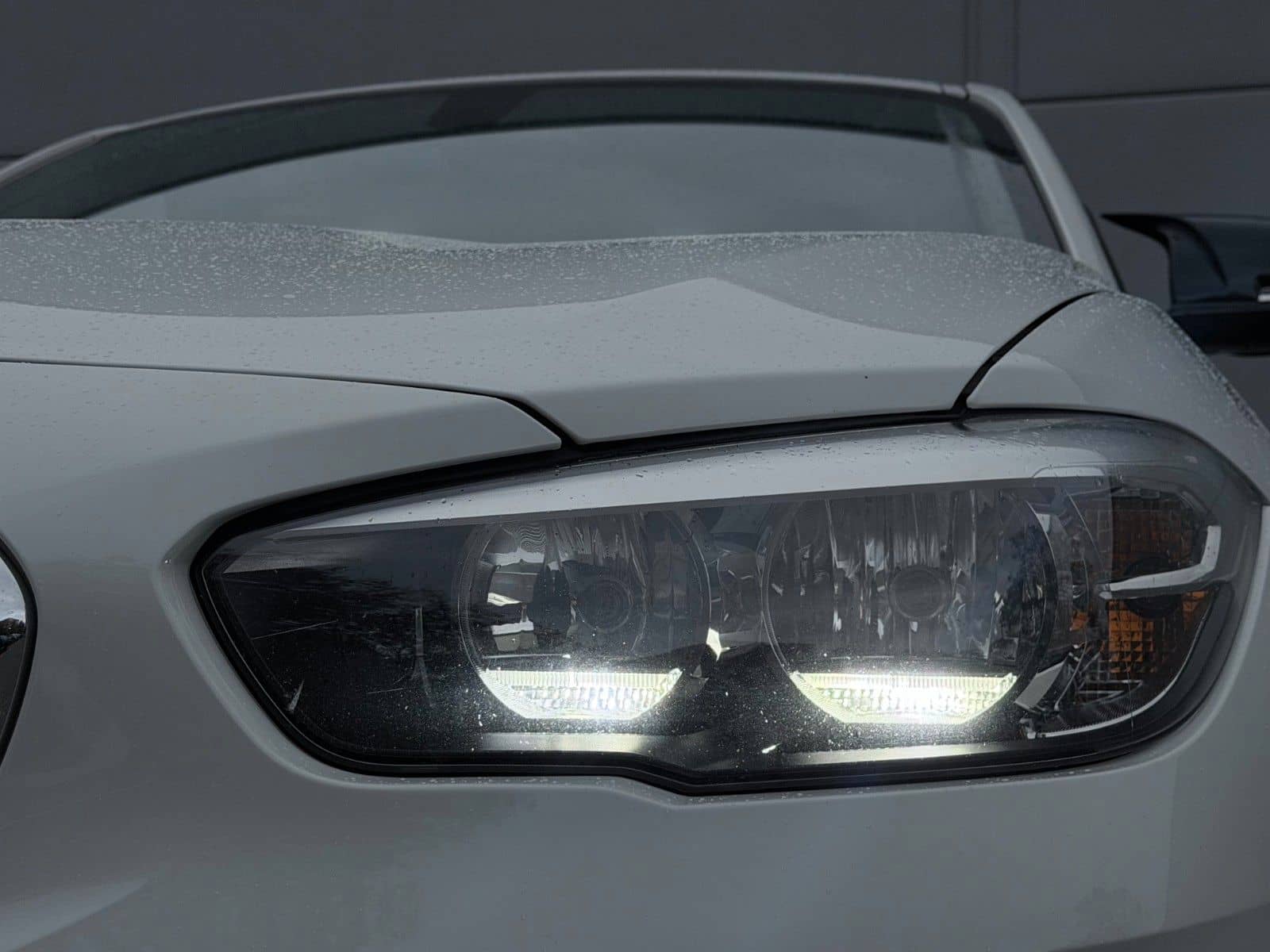BMW 118i Aut.*M-Sportpaket/White& Black/Traumhaft* – Foto 21