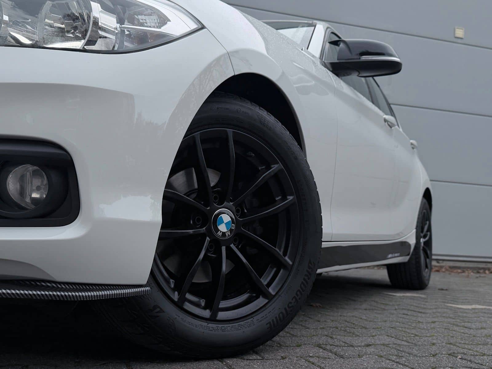 BMW 118i Aut.*M-Sportpaket/White& Black/Traumhaft* – Foto 5