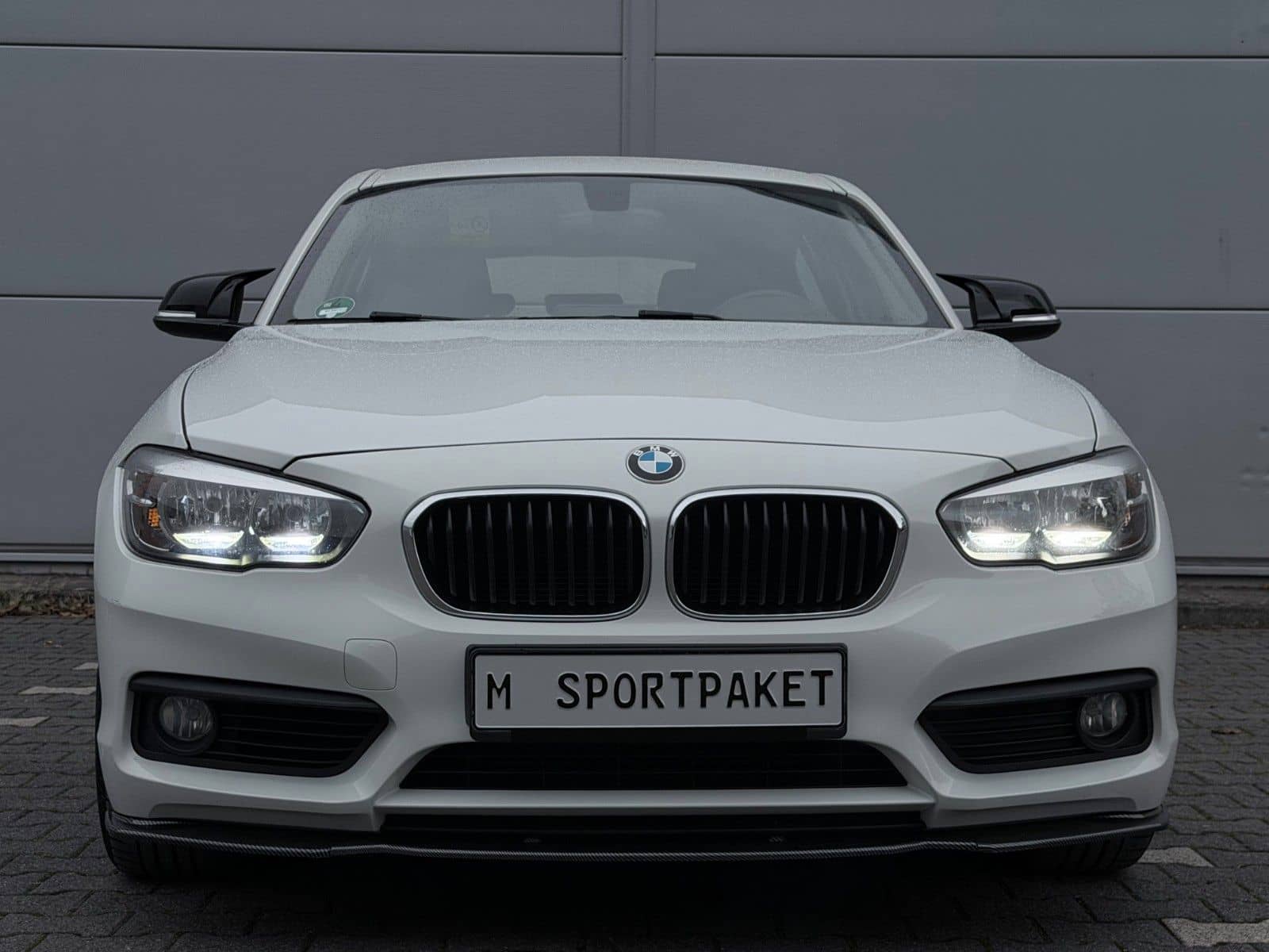 BMW 118i Aut.*M-Sportpaket/White& Black/Traumhaft* – Foto 10