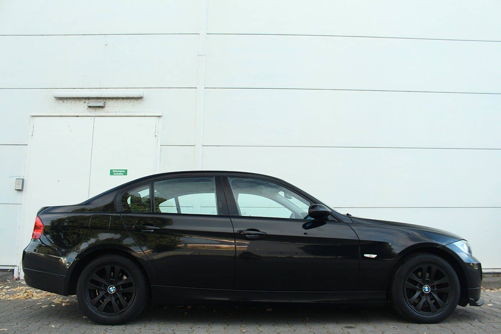 BMW 318i E90*M-Sport Black Edition/ 4K Carplay/Traum – Foto 26