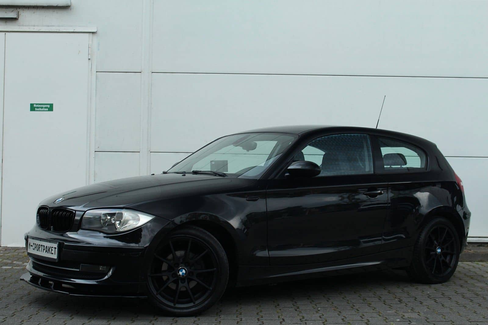 BMW 116i E81*M-Sport Black Editon/nur 79773KM/Traum* – Foto 3
