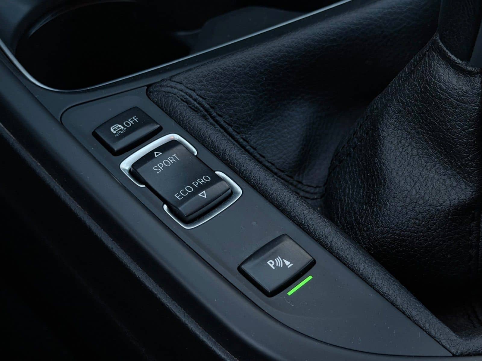 BMW 316i F30*M-Sport Black Edition/Traumoptik/BRD* – Foto 35