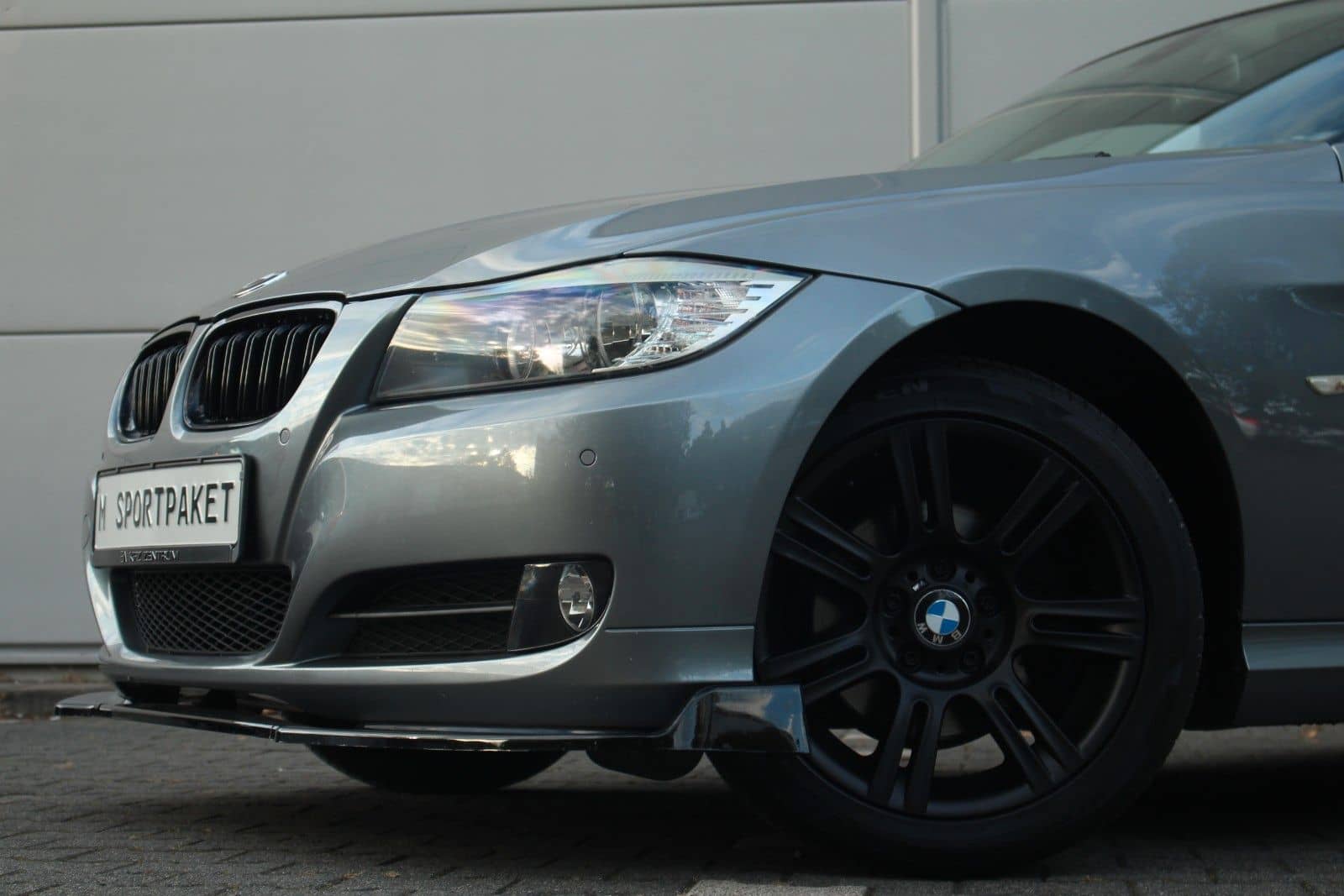 BMW 318i E90*M-Sportpaket/Navi/Traumoptik/Unikat* – Foto 1