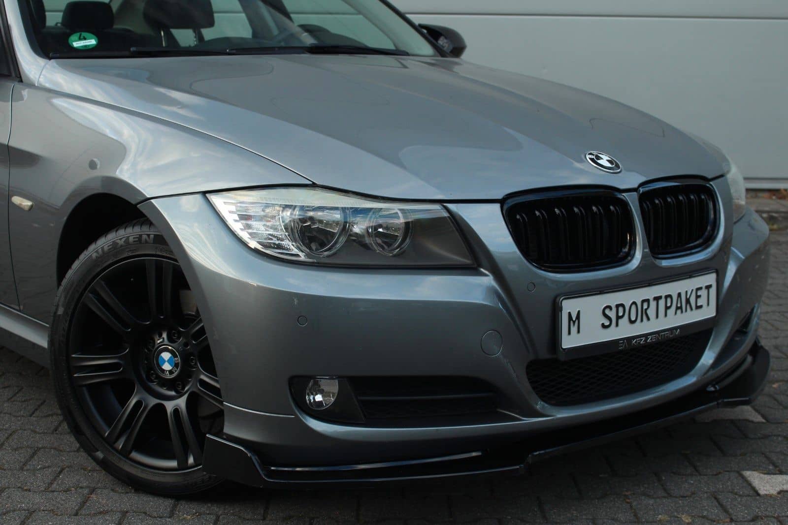 BMW 318i E90*M-Sportpaket/Navi/Traumoptik/Unikat* – Foto 12