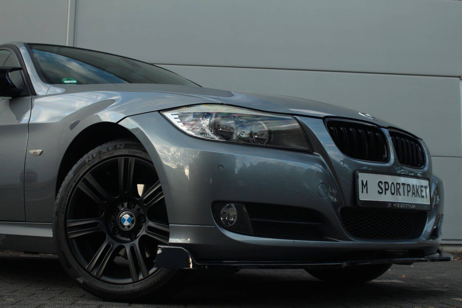 BMW 318i E90*M-Sportpaket/Navi/Traumoptik/Unikat* – Foto 15